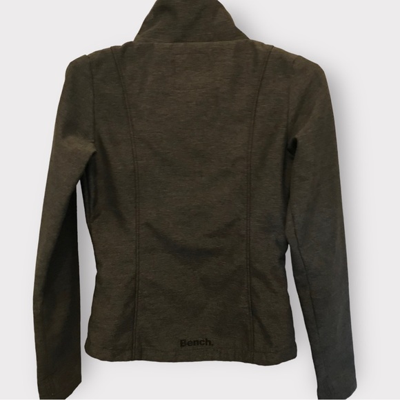 BENCH Jacket with Versatile Neckline and a Fitted/Tailored Mid Section - Picture 7 of 14